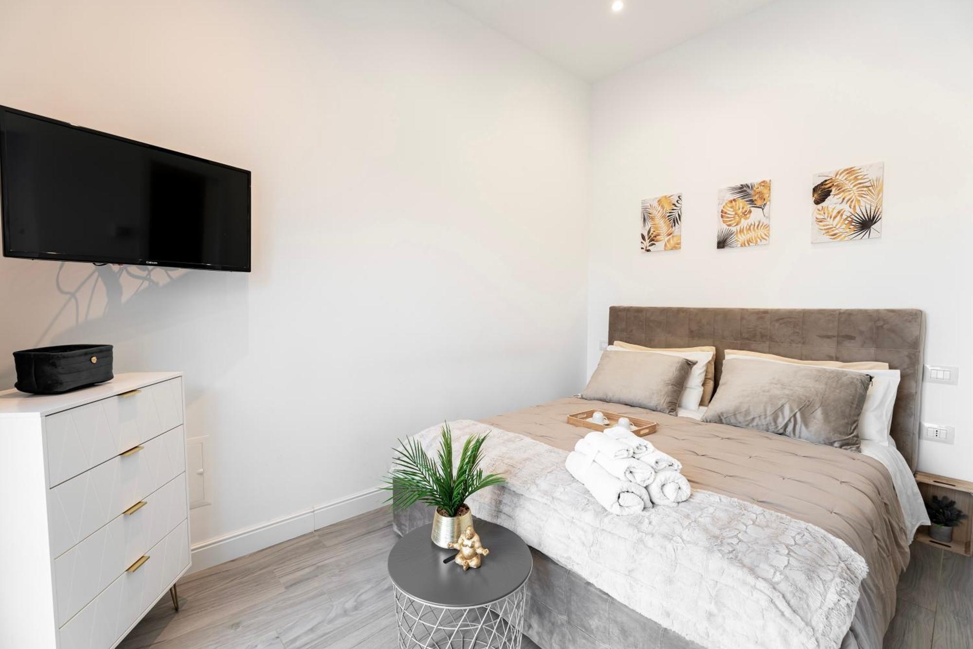 Luxury - Jacuzzi Apartments Near Rome Velletri Exterior foto
